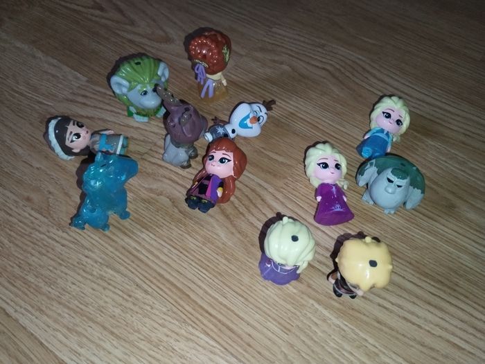 Figurines reine des neiges