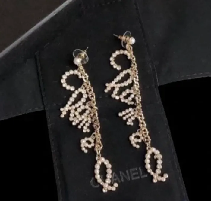 Boucles d’oreilles pendantes neuves - photo numéro 11