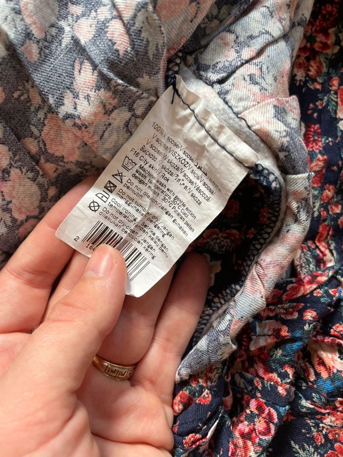 Jupe fleurie taille haute Camaïeu très bon état - photo numéro 6