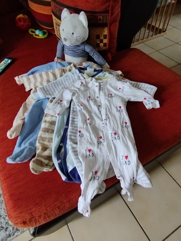Lot pyjamas 3 mois