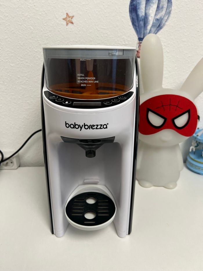 Baby Brezza Formula Pro Advanced – Très bon état