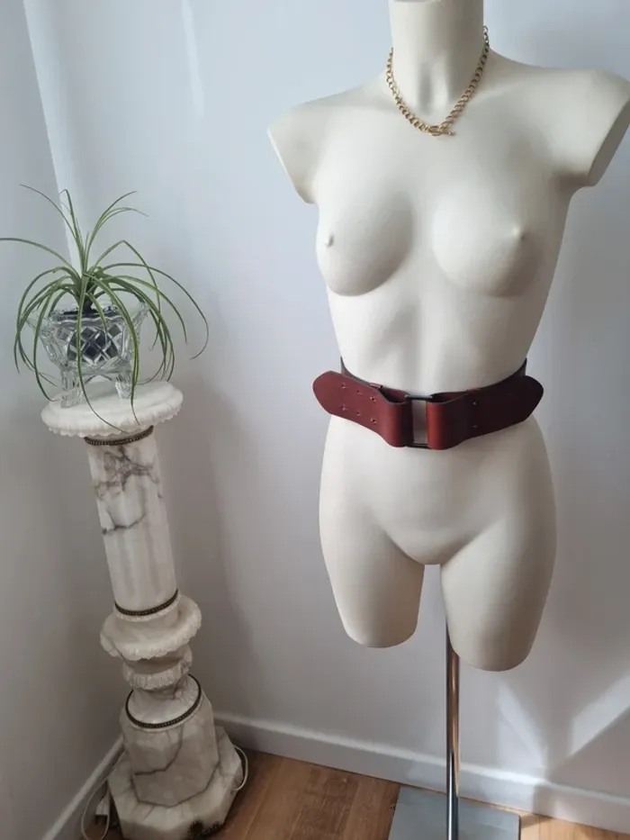 Ceinture en cuir marron neuve Caroll