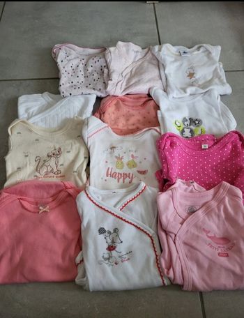 Lot de 12 bodys manches courtes et longues