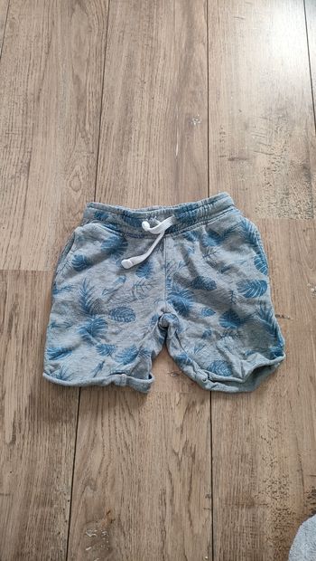 Short in extenso 24 mois.