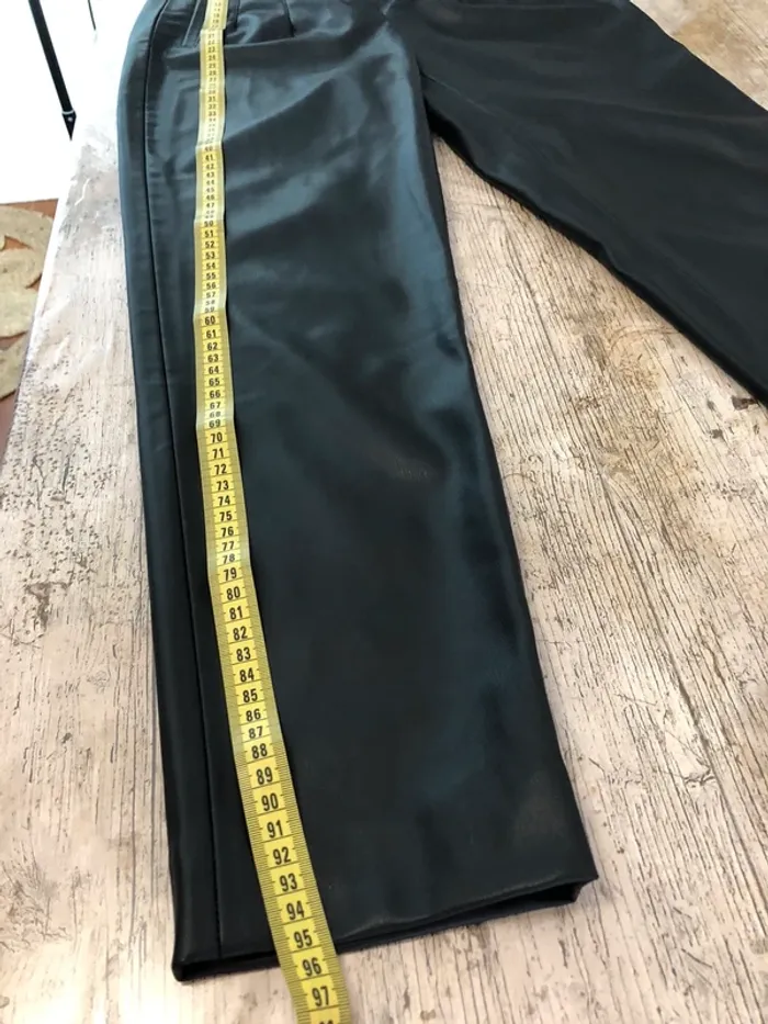 Pantalon Simili, cuir Zara - photo numéro 11