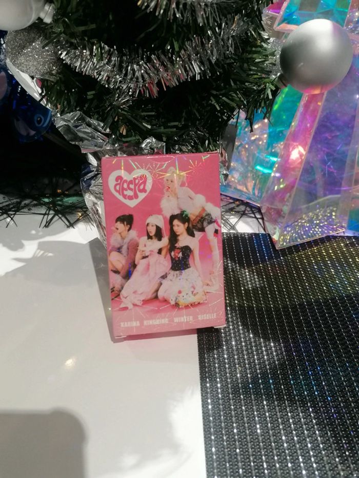 Jeu de cartes AESPA 🎤 - photo numéro 3