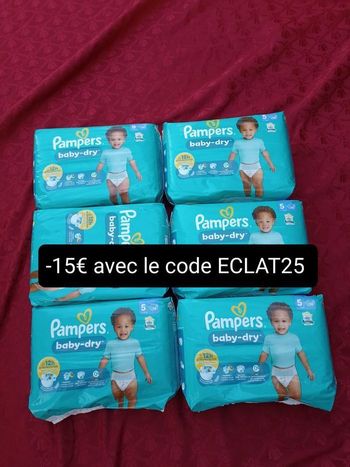 Lot de 6 paquets de couches jetables normales Pampers T5 taille 5