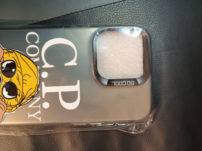 Coque cp company grise ip15 pro max - photo numéro 2
