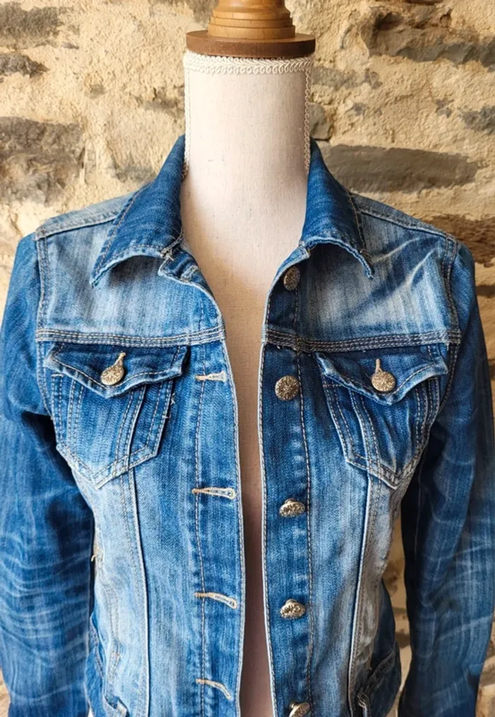 Veste en jean bleue délavée Revers Taille 34