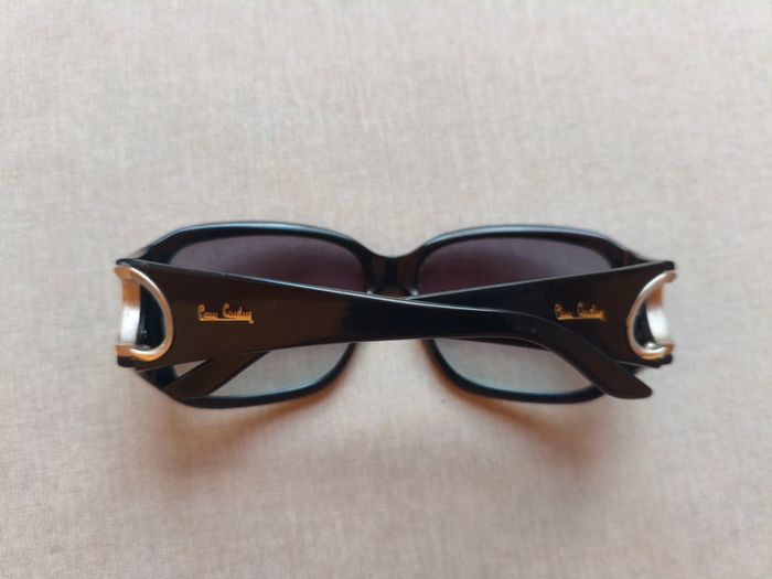 Lunette de soleil Pierre Cardin - photo numéro 2