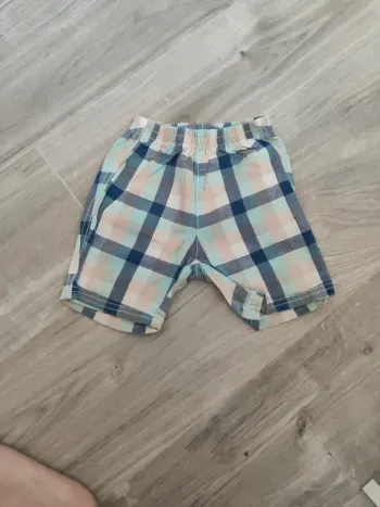 Short bleu rayé