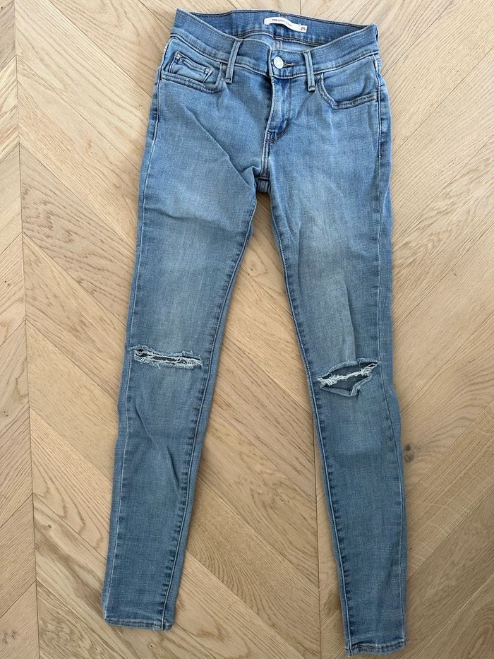 Jean Levi's