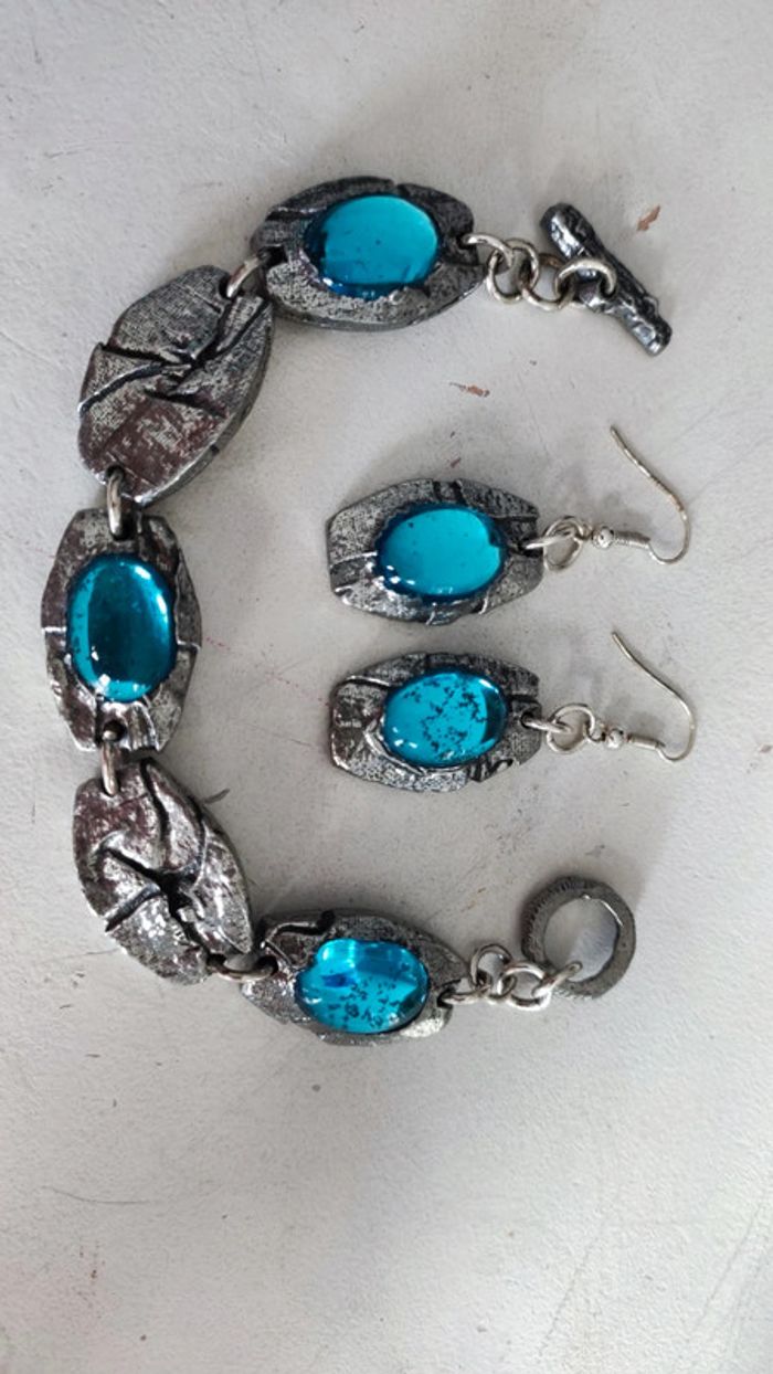 Parure bracelet boucles d'oreilles bleues alu - photo numéro 2