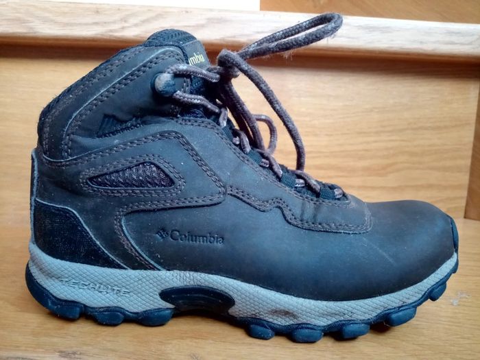 Chaussures de marche Colombia 35 - photo numéro 8