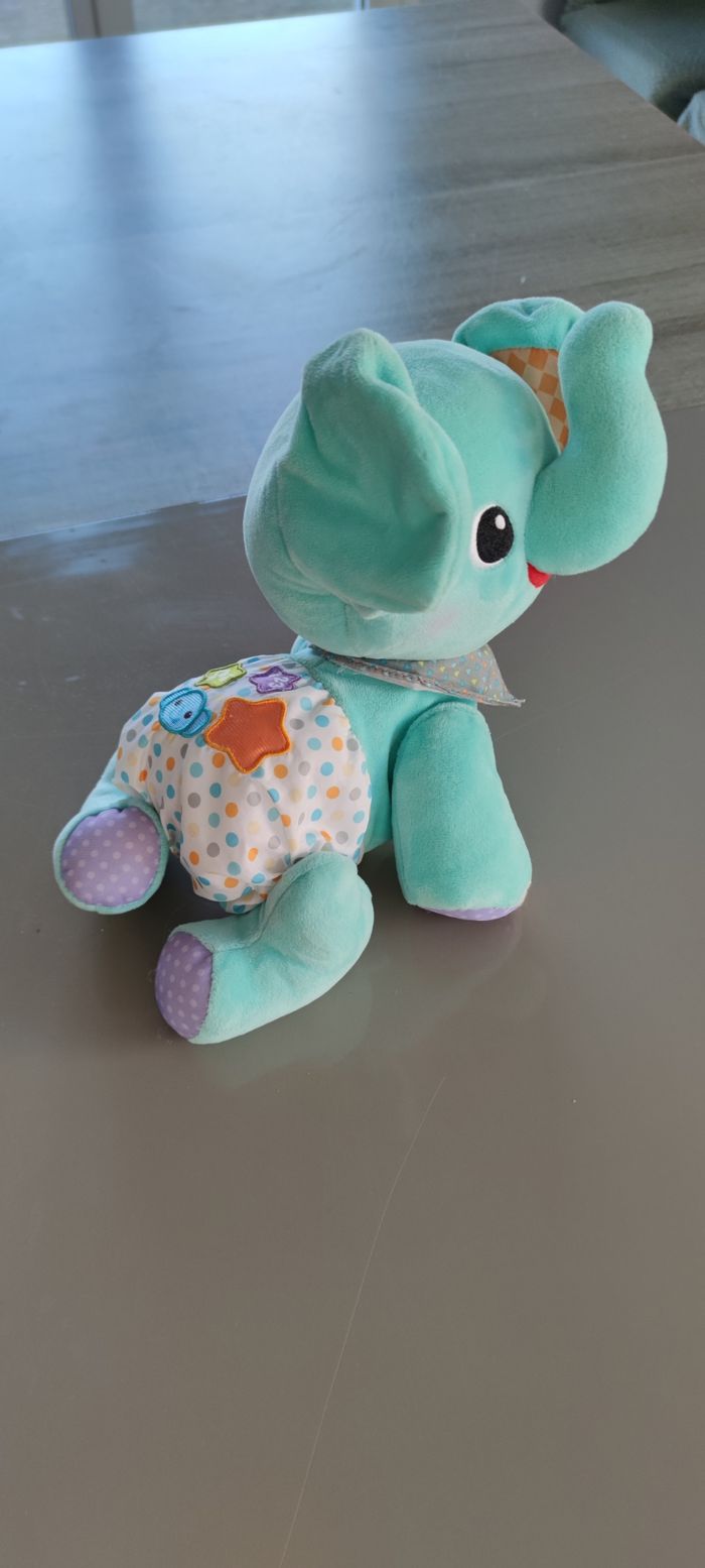 Éléphanteau peluche musical – jouet bébé (9 à 36 mois) - photo numéro 2