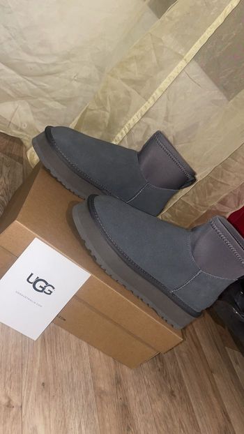 UGG mini dipper grise