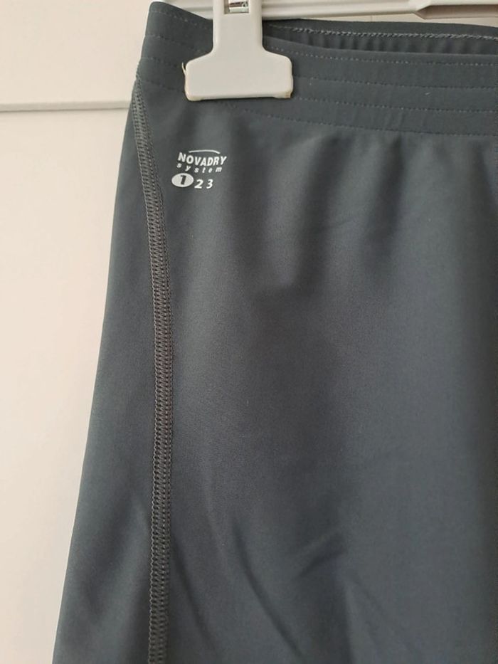 Short taille L avec petite poche - photo numéro 2
