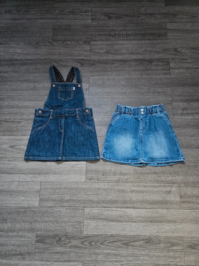 Jupe en jeans et salopette jupe en jeans taille 3 ans neuf