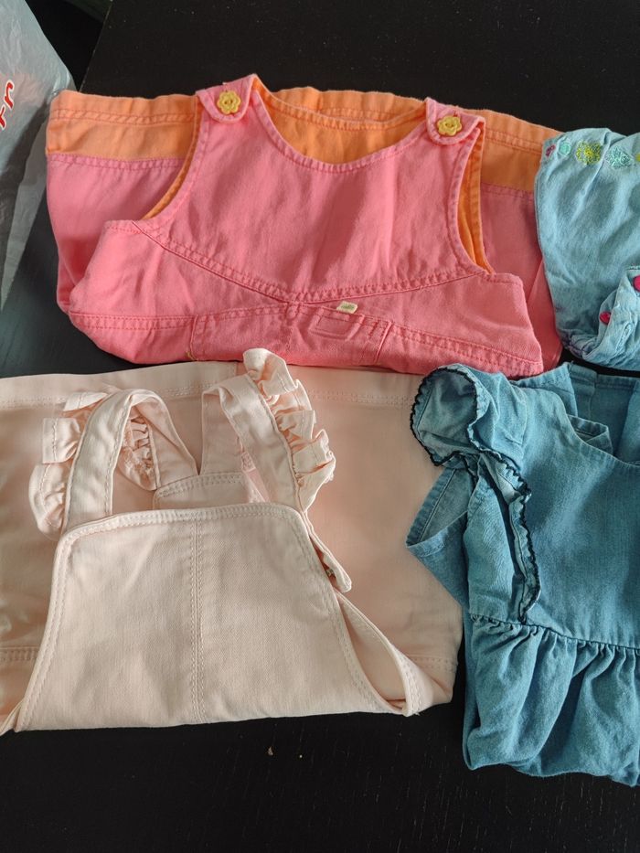 Lot robes 6 mois