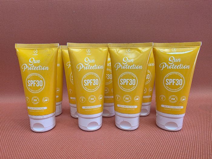 Lot de 5 crèmes solaires visage & corps SPF 30