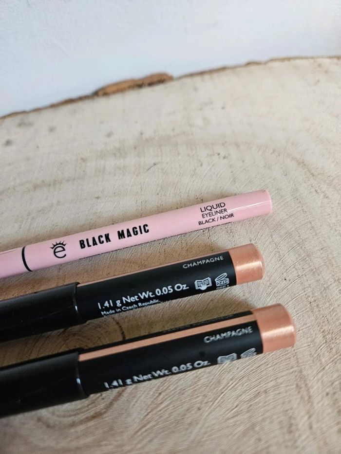 Crayons Surligneur & Eyeliner Black Magic Eyeko 👀 - photo numéro 2