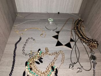 Lot bijoux