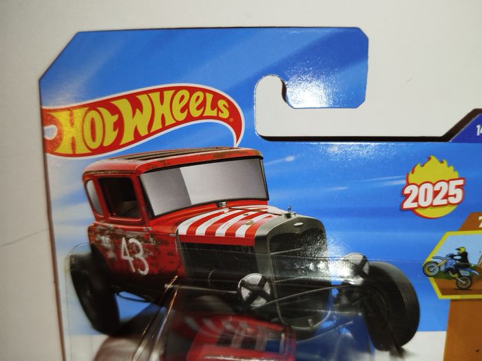 Hot Wheels Ford Model A Custom '31 2025 - photo numéro 7