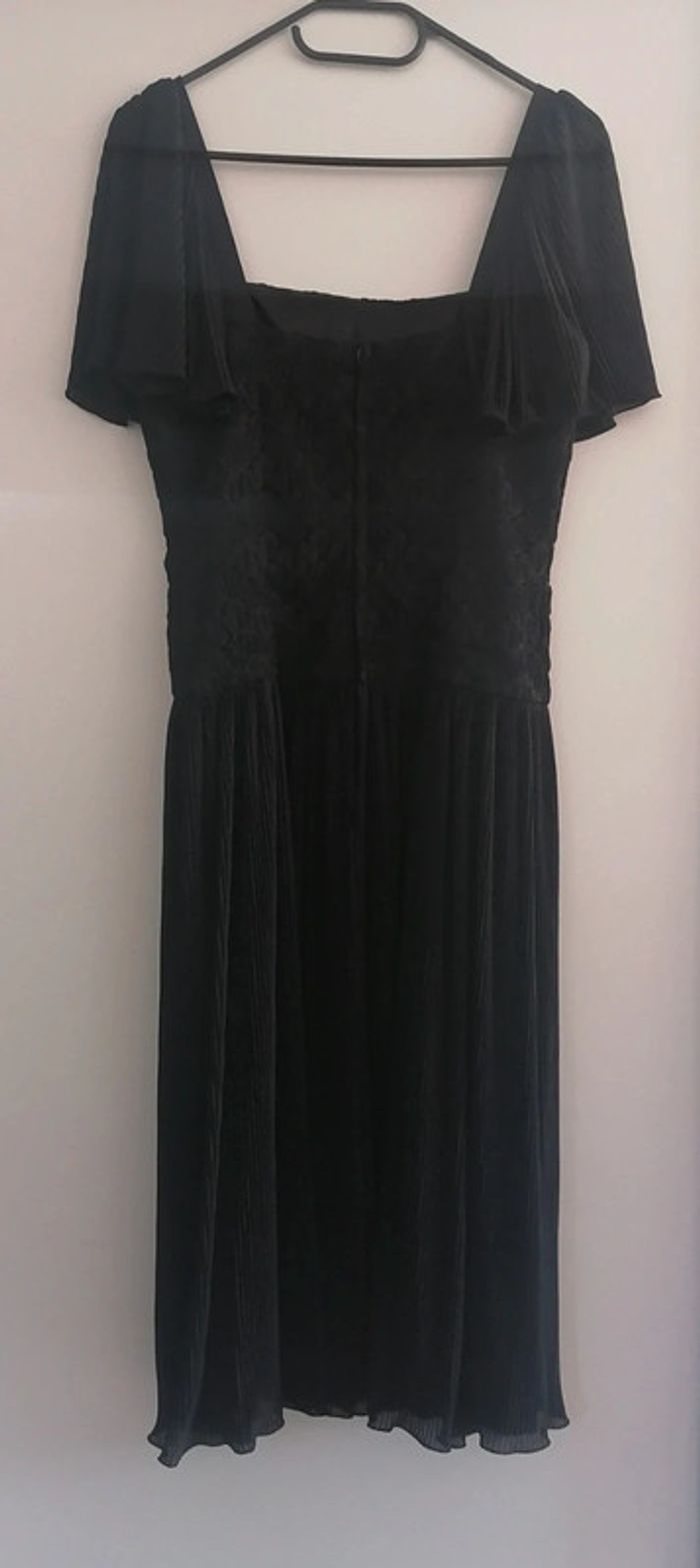 Robe longue noir Vintage dentelle plissée Taillr 40 Cocktail Hoffmann - photo numéro 11