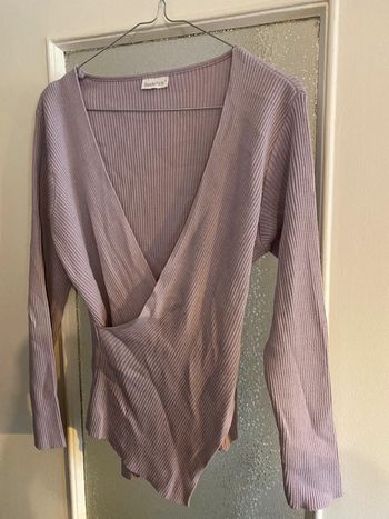 Pull lilas cache coeur 38/40