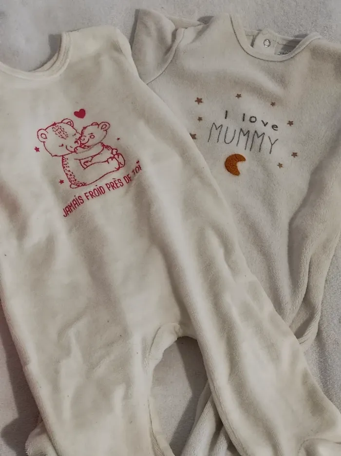 2 Pyjamas Velours - 12 Mois - Fille