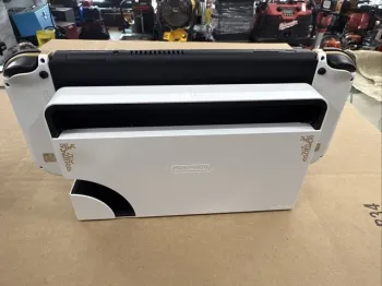 Console Nintendo Switch OLED Legend of Zelda : Tears of the Kingdom Edition