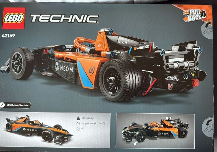 Lego Technic NEOM McLaren Formula E Race Car 42169 - photo numéro 2