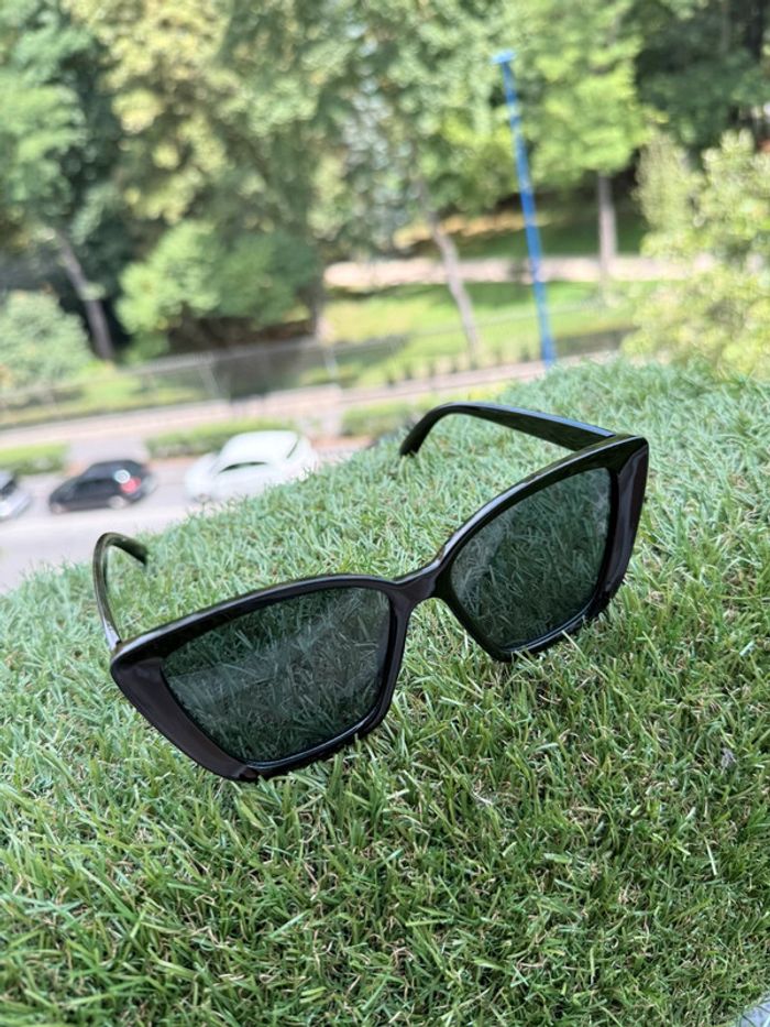 Lunette de soleil femme - photo numéro 2