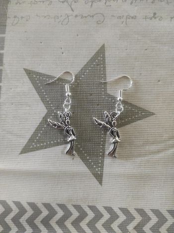 Boucles d'oreilles fée neuves