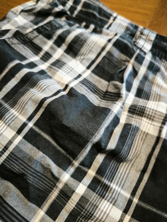 Short puma taille 40 - photo numéro 2