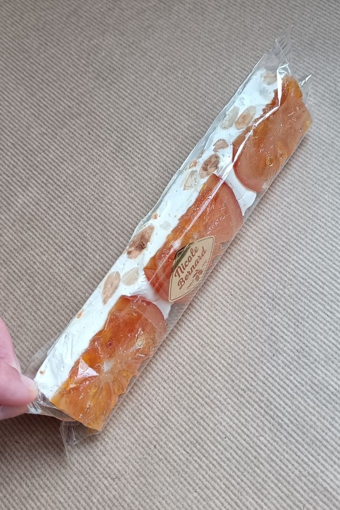barre nougat tendre aux oranges confites Nicole Bernard NEUF - photo numéro 4