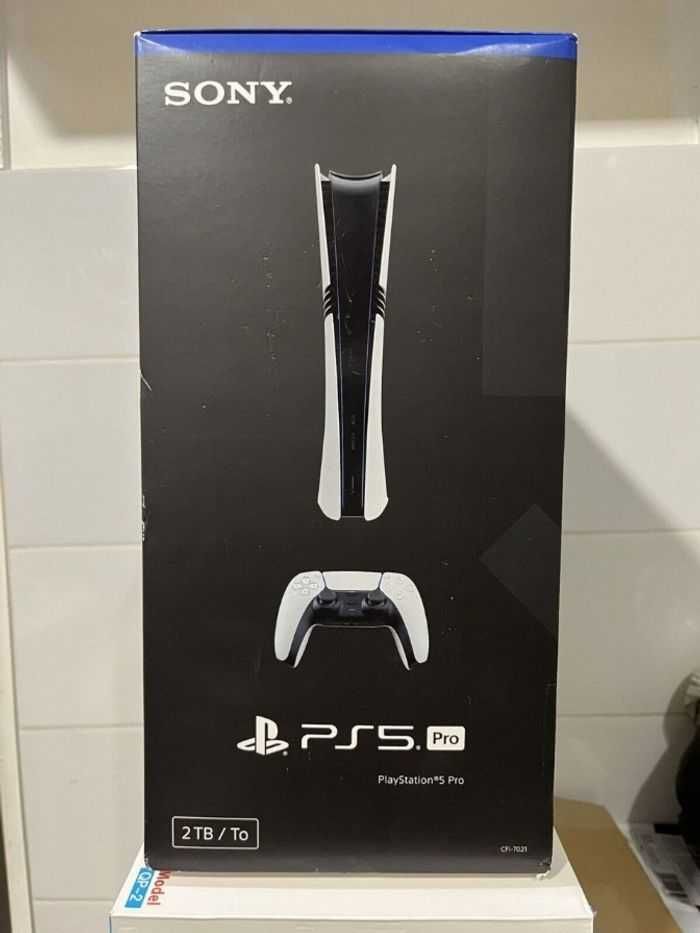 PlayStation 5 Pro avec 2 To de stockage - photo numéro 6