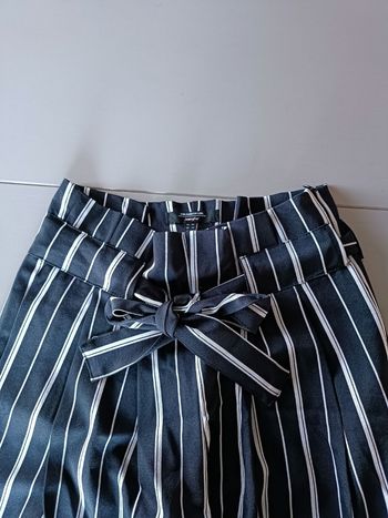 Pantalon droit Jennyfer taille 34