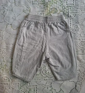 Pantalon gris bébé- De Bouche à Oreille  - taille 6 mois - en très bon état