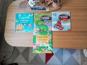 Livres j'apprends à dessiner les bateaux/ les dinosaures/ la montagne/ les sports