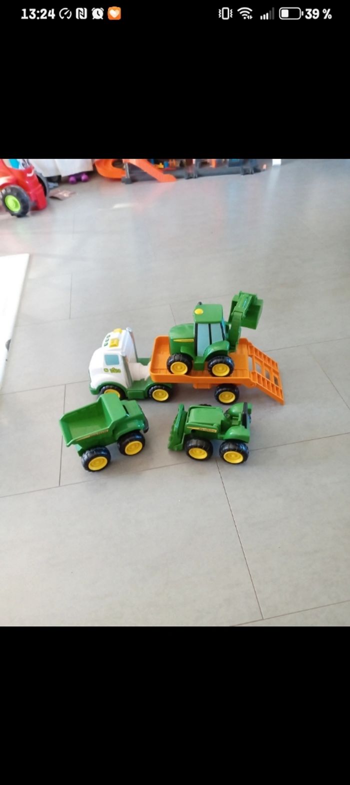 Tracteur et camion