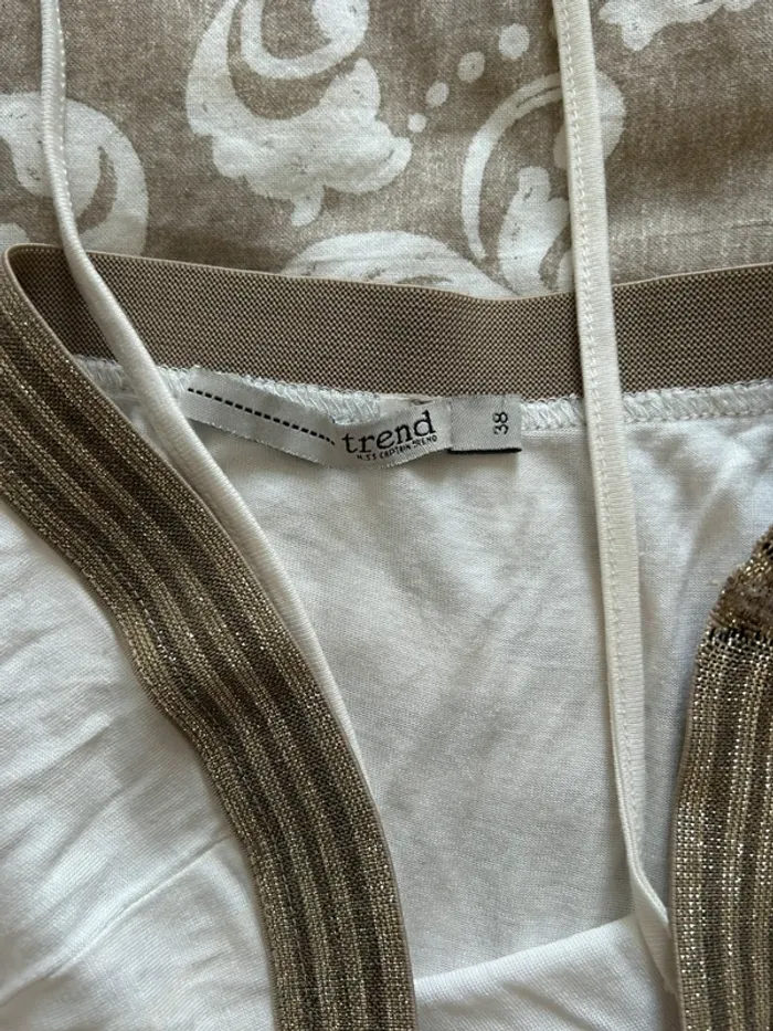 Robe trend beige blanc taille 38 - photo numéro 8
