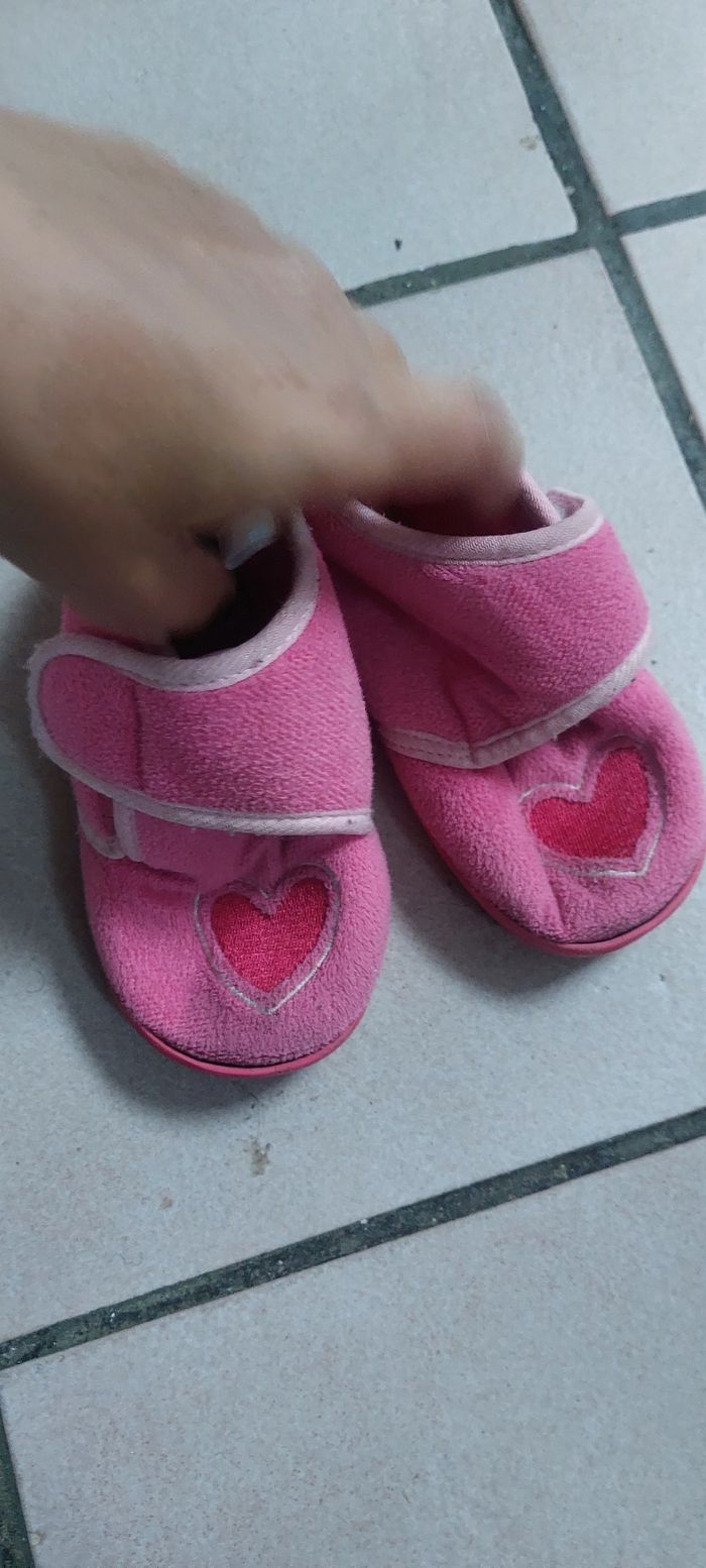 Chaussons pantoufes - photo numéro 2