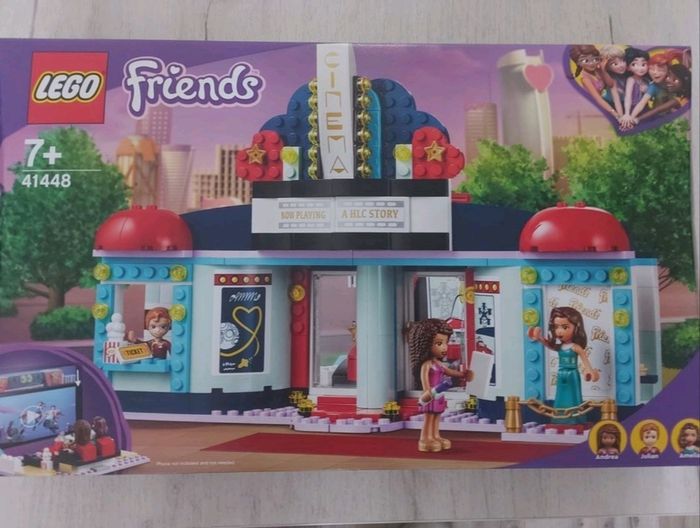Lego 41448 - Le Cinéma de HeartLake City.