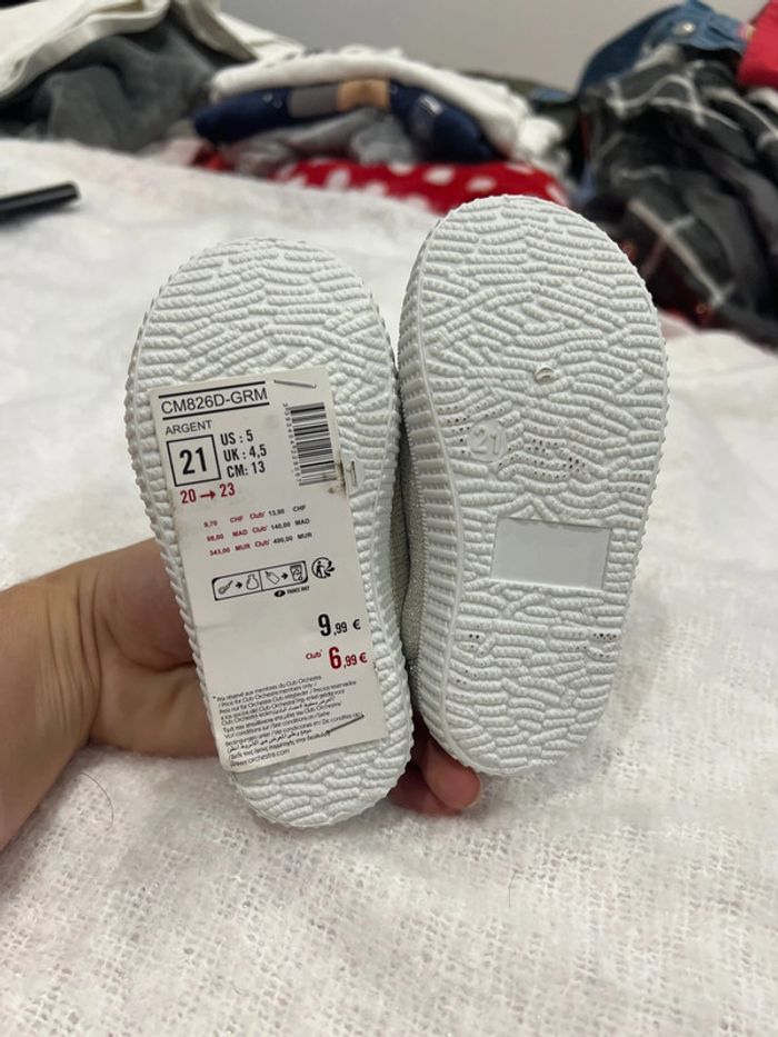 Chaussure souple taille 21 - photo numéro 3