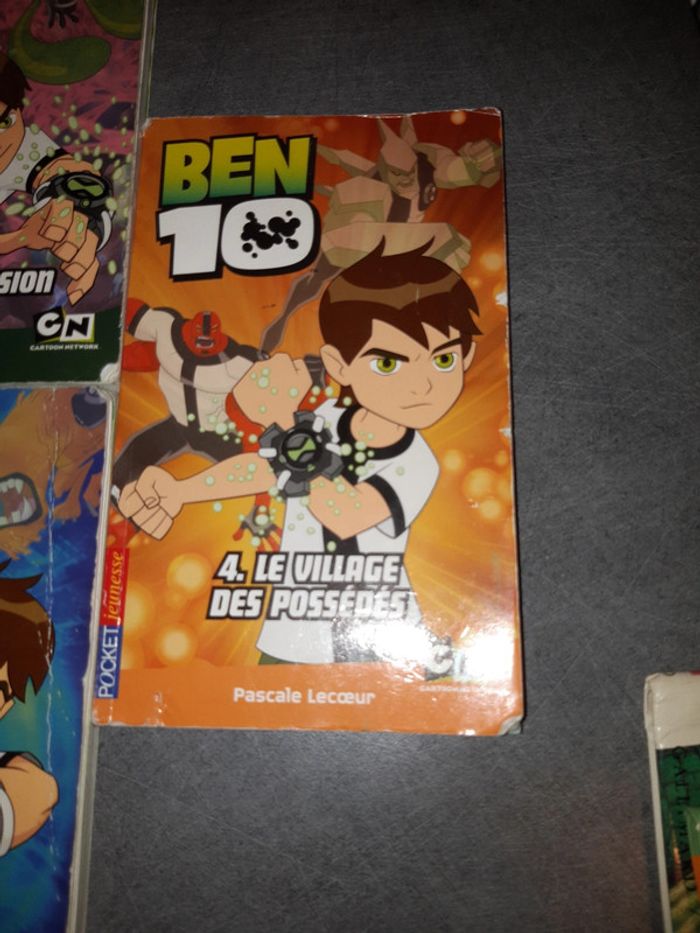😺 livres ben 10 x5 enfant 8 ans😺 - photo numéro 2
