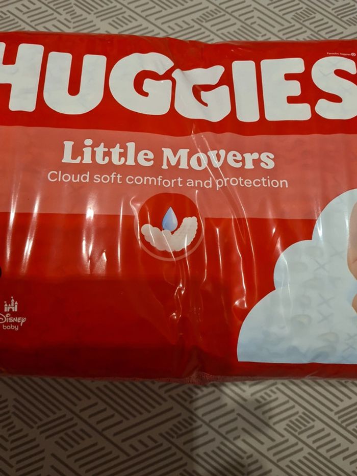 Sachet de 50 couches taille 4 huggies - photo numéro 3