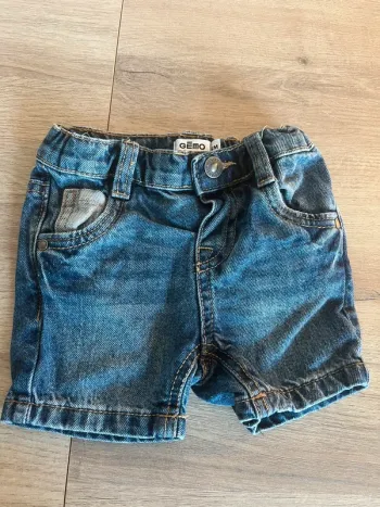 Short bébé garçon