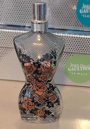 Flacon vide sans boite Classique Fleurs de Jean Paul Gaultier 50 ml