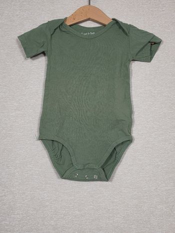 Bodie manche courte vert   zeeman 74-80cm